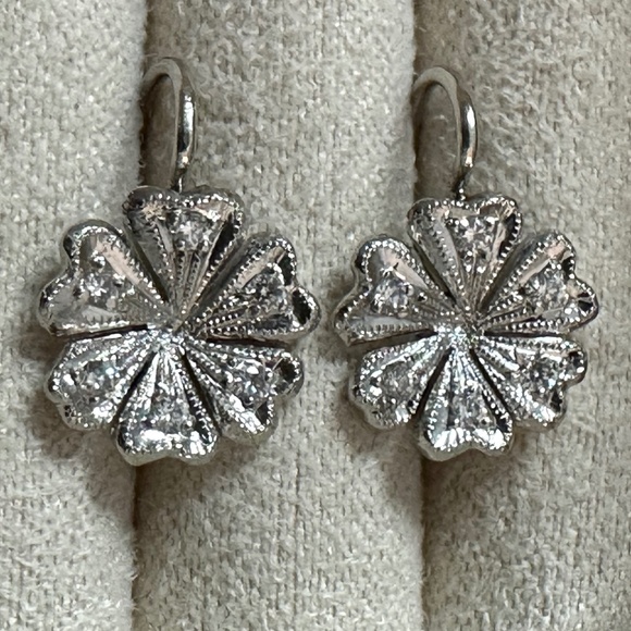 Designer CATHY WATERMAN Platinum and Diamond Hearts Clover Flower Drop Earrings - Picture 1 of 10